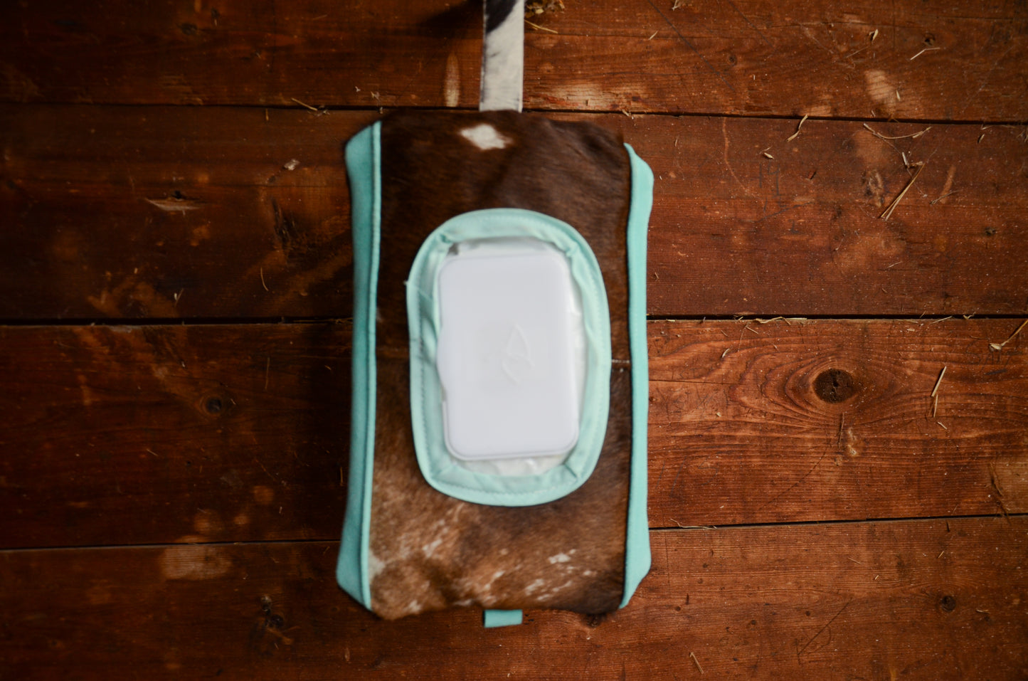 Sonoma Cowhide Wipes Pouch